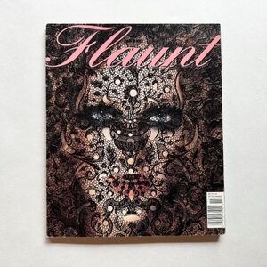 Flaunt Magazine November 1999, Issue #9 (Julianne Moore)